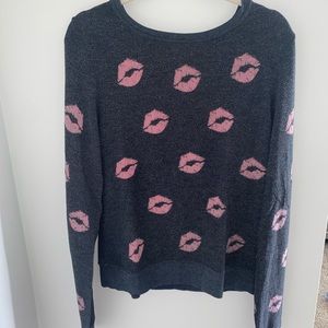WILDFOX GRAY KISS SWEATERSHIT/SWEATER